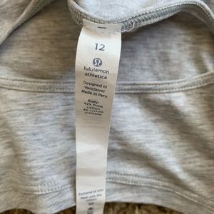 Lululemon crop tank